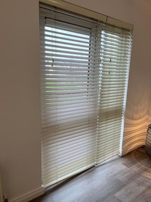 Cosy 2 Double Bed Apartment Swords Dış mekan fotoğraf